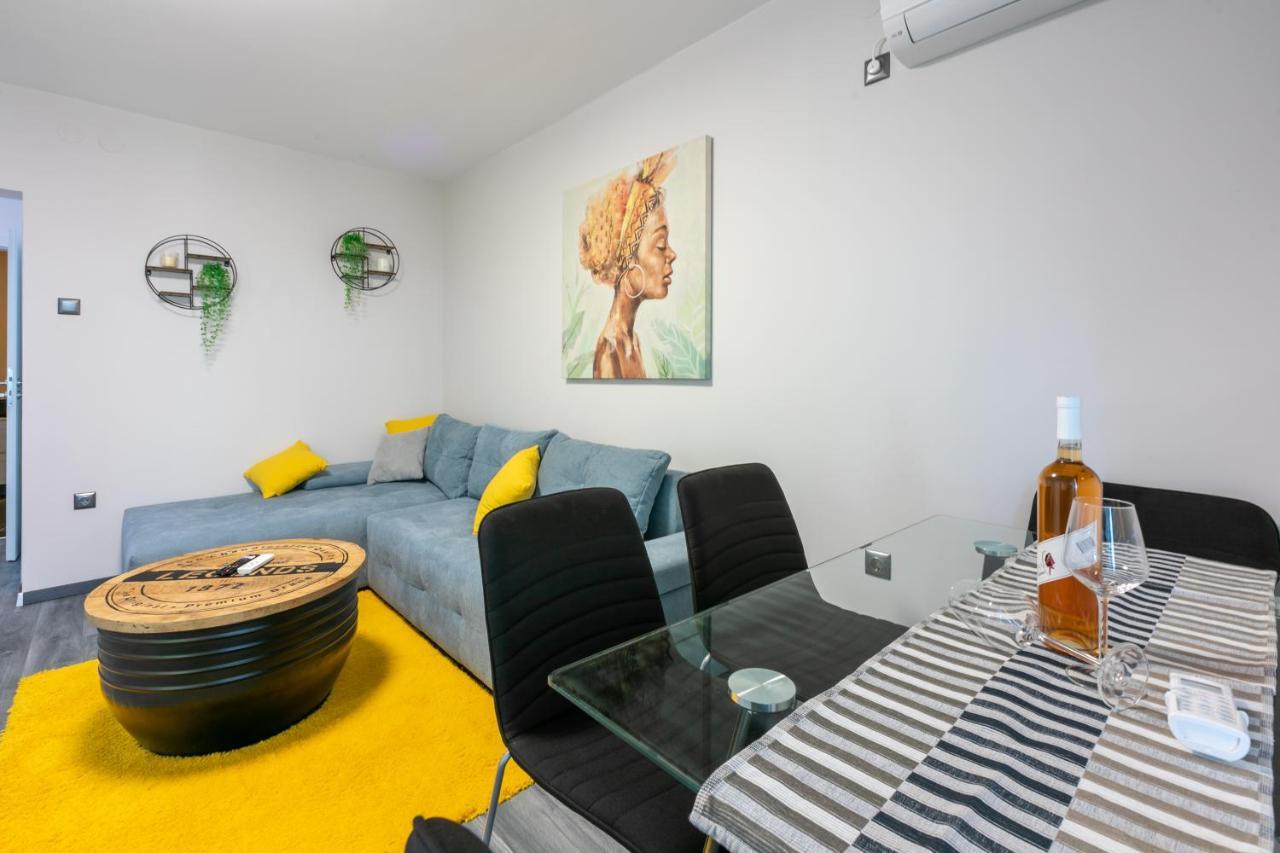 Apartment Pek Crikvenica Ngoại thất bức ảnh